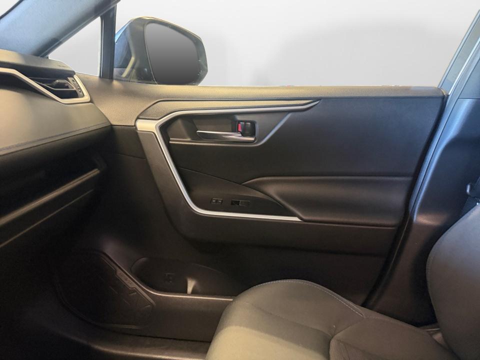 2022 Toyota RAV4 Hybrid Hybrid SE
