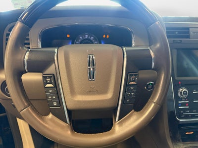 2017 Lincoln Navigator Select