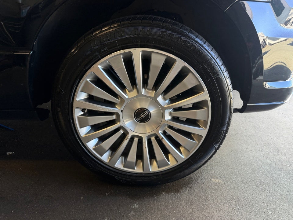 2017 Lincoln Navigator Select
