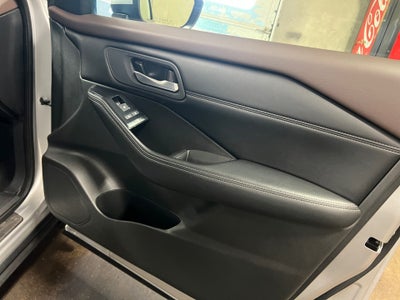 2023 Nissan Rogue SL Intelligent AWD