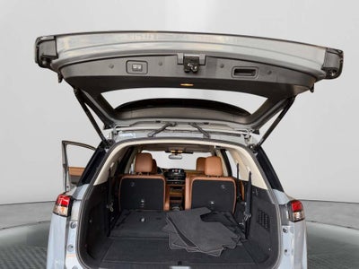 2022 Nissan Pathfinder Platinum
