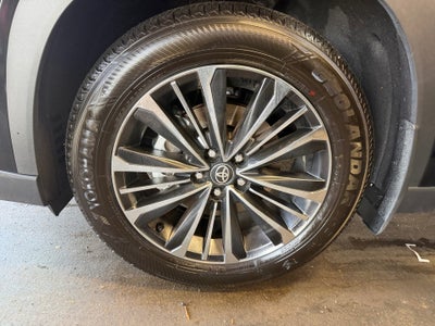 2026 Toyota Grand Highlander Hybrid MAX Platinum