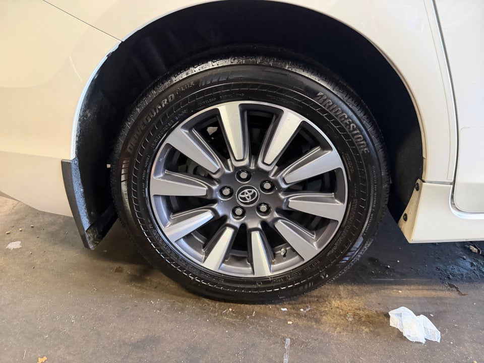 2020 Toyota Sienna Limited Premium