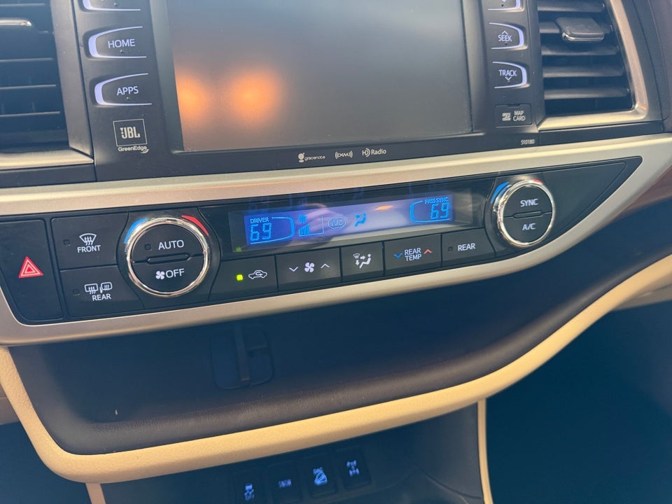 2017 Toyota Highlander Limited