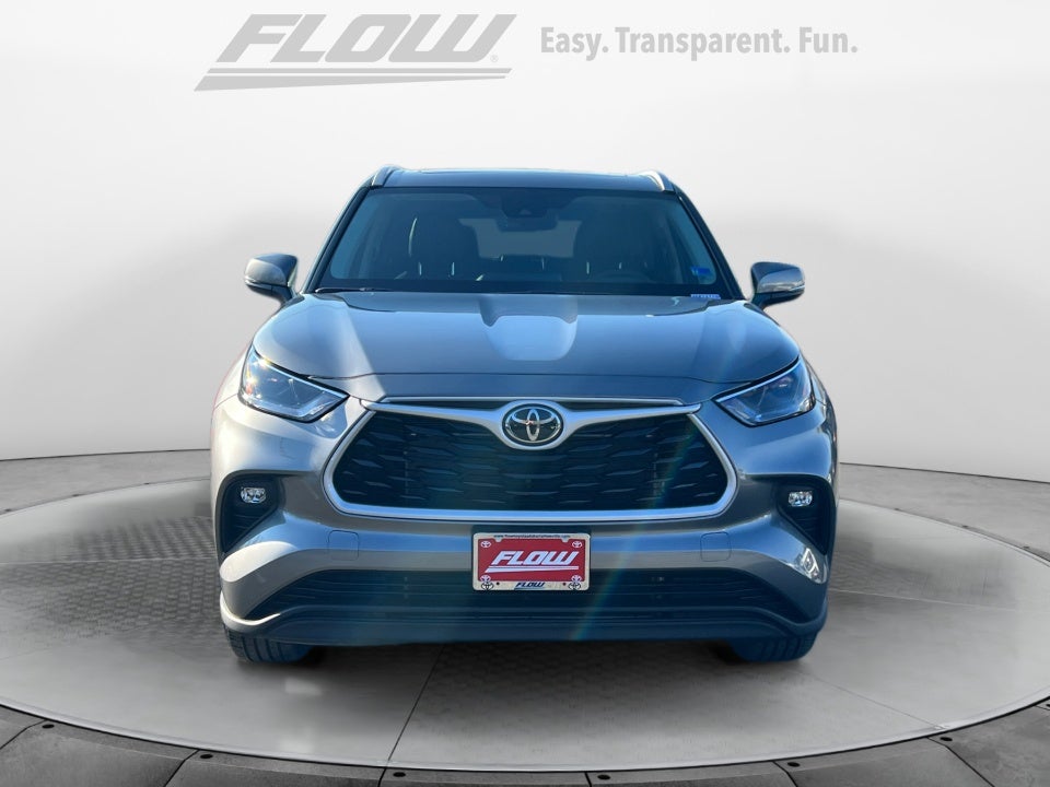 2025 Toyota Highlander XLE