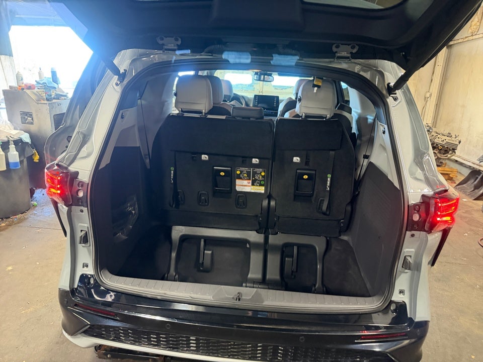 2023 Toyota Sienna XSE