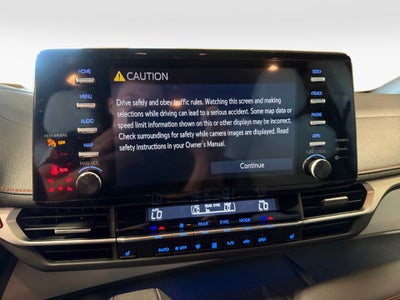 2023 Toyota Sienna XSE