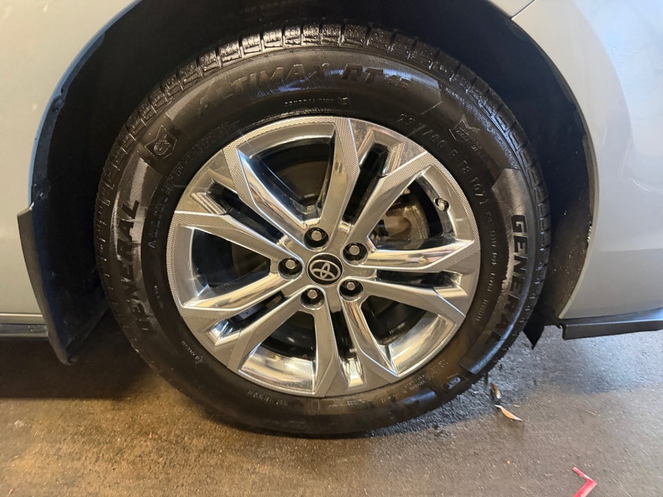 2023 Toyota Sienna XSE
