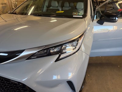 2023 Toyota Sienna XSE