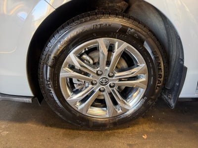 2023 Toyota Sienna XSE