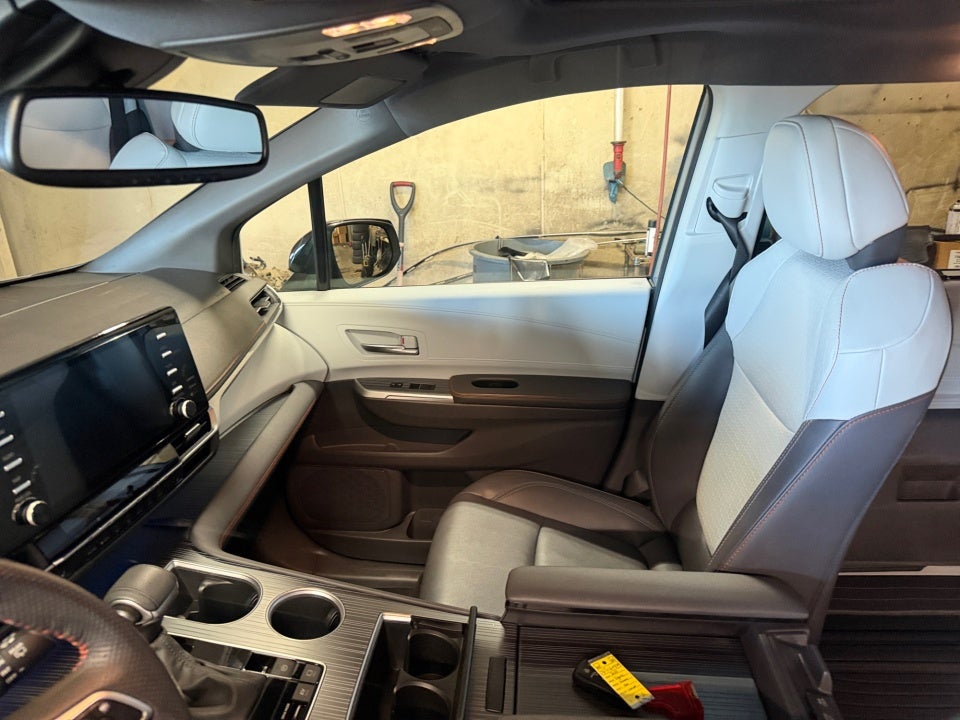 2023 Toyota Sienna XSE