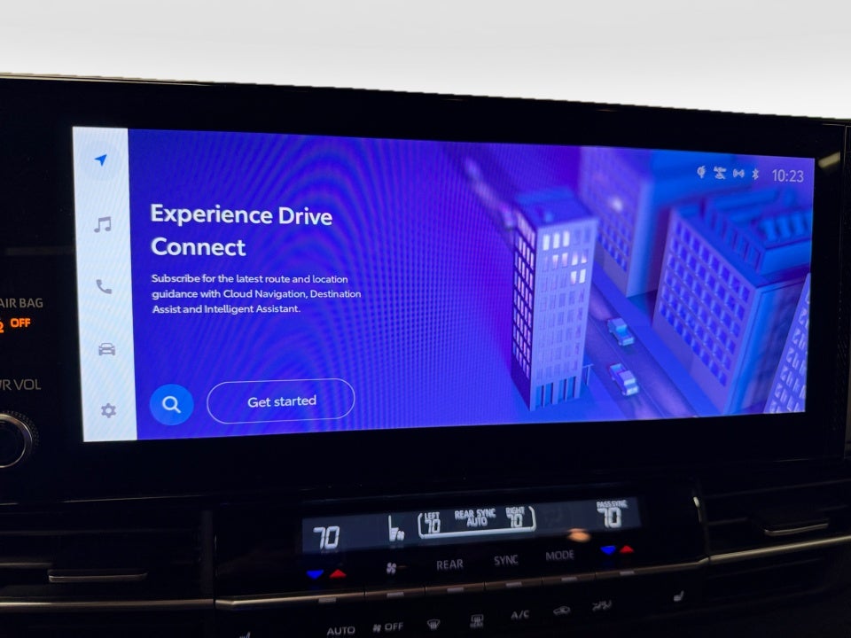 2025 Toyota Sienna XLE 8 Passenger