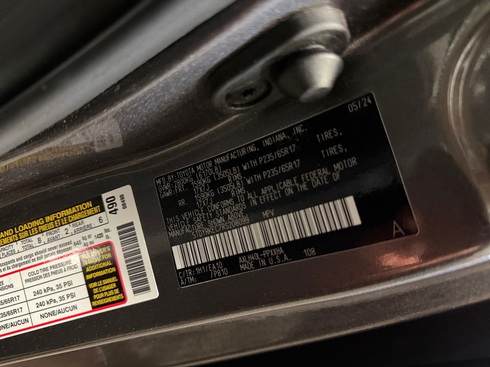 2024 Toyota Sienna XLE