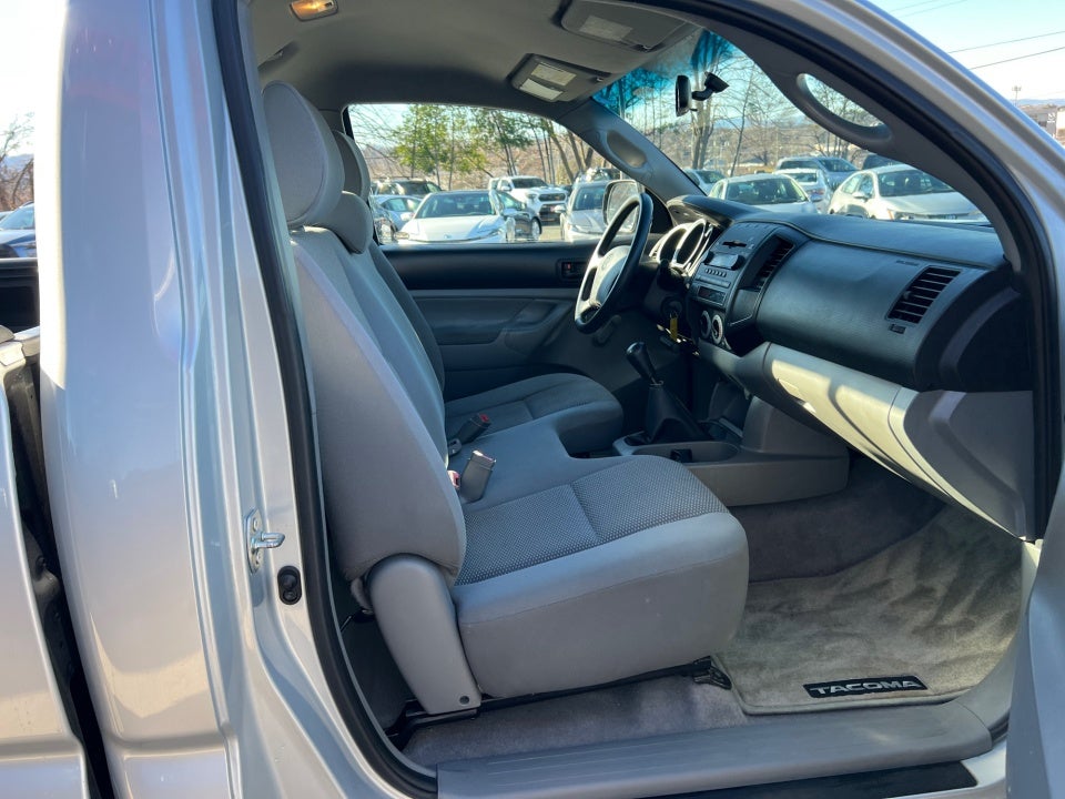 2007 Toyota Tacoma 4WD Reg I4 MT (Natl)