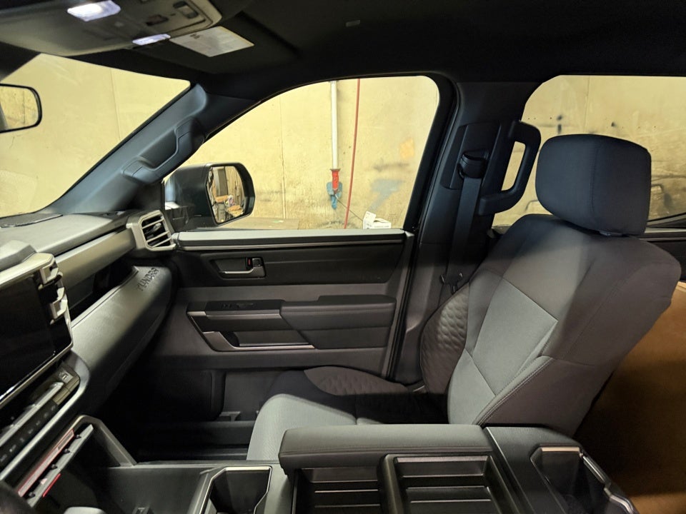 2026 Toyota Tundra SR5 CrewMax 5.5' Bed