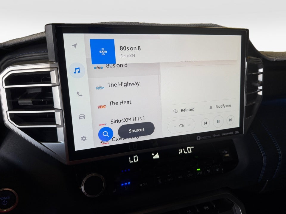 2023 Toyota Tundra Hybrid Platinum Hybrid