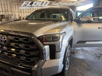 2023 Toyota Tundra Hybrid Platinum Hybrid