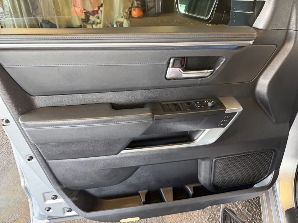 2023 Toyota Tundra Hybrid Platinum Hybrid