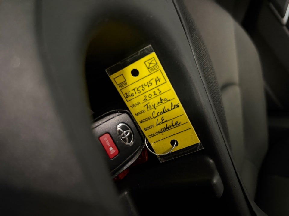 2023 Toyota Corolla Cross LE