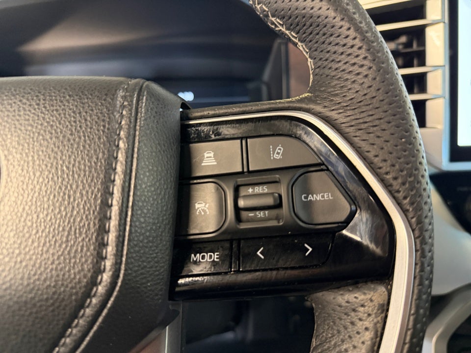 2023 Toyota Sequoia Capstone