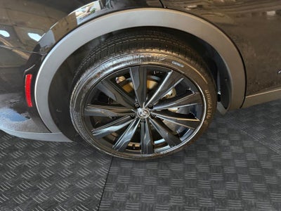 2026 Toyota Toyota Crown Nightshade