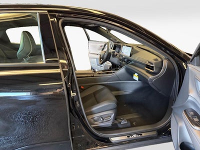 2026 Toyota Toyota Crown Nightshade