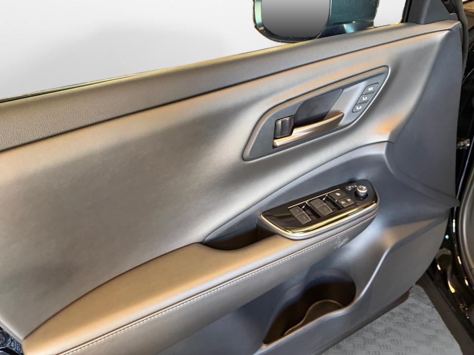 2026 Toyota Toyota Crown Nightshade