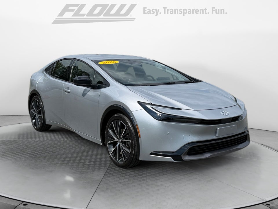 2025 Toyota Prius XLE