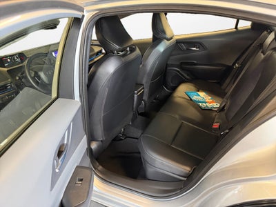 2025 Toyota Prius XLE
