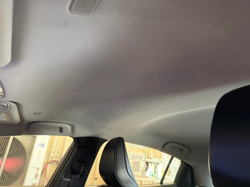 2025 Toyota Prius XLE