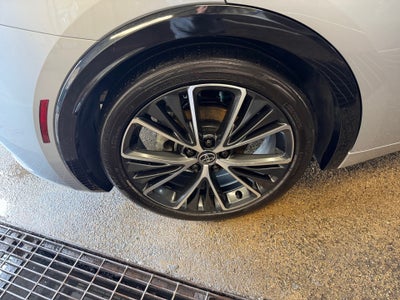 2025 Toyota Prius XLE