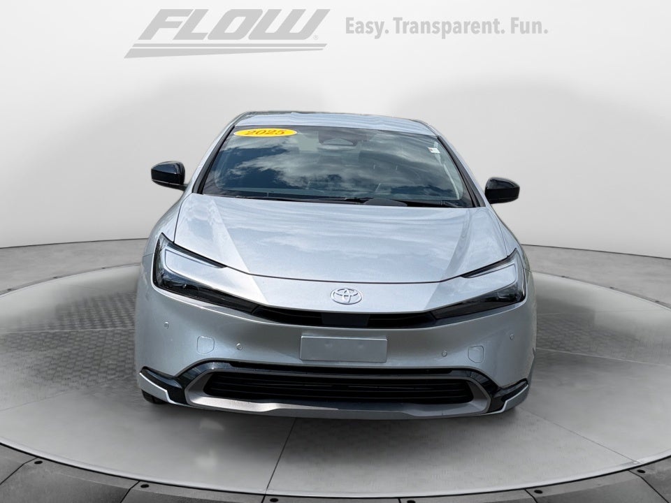 2025 Toyota Prius XLE