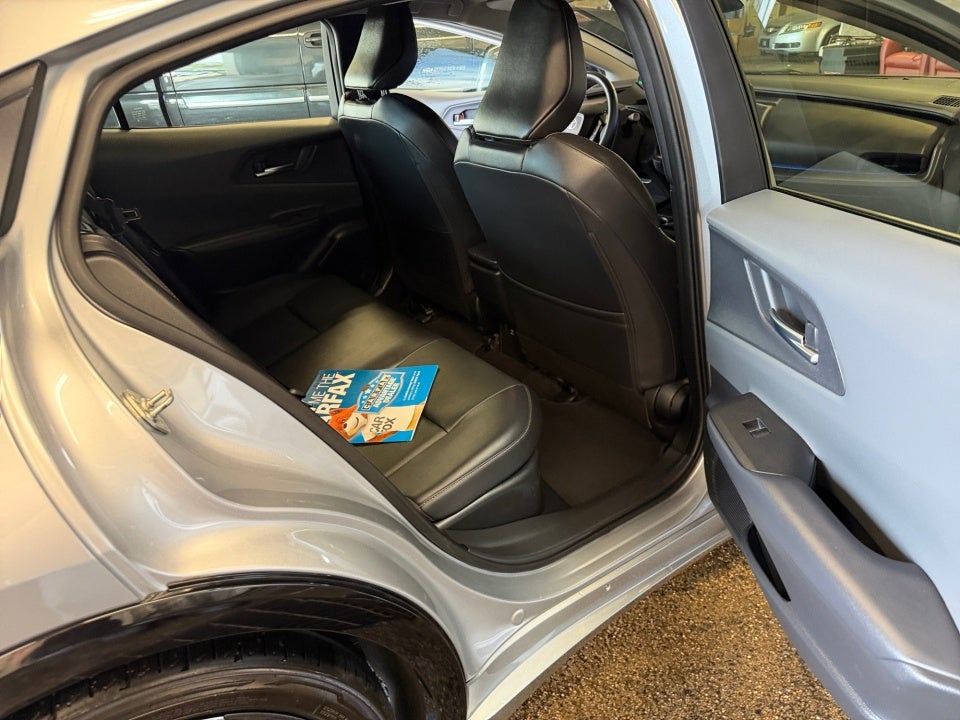 2025 Toyota Prius XLE