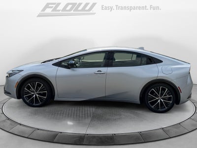 2025 Toyota Prius XLE