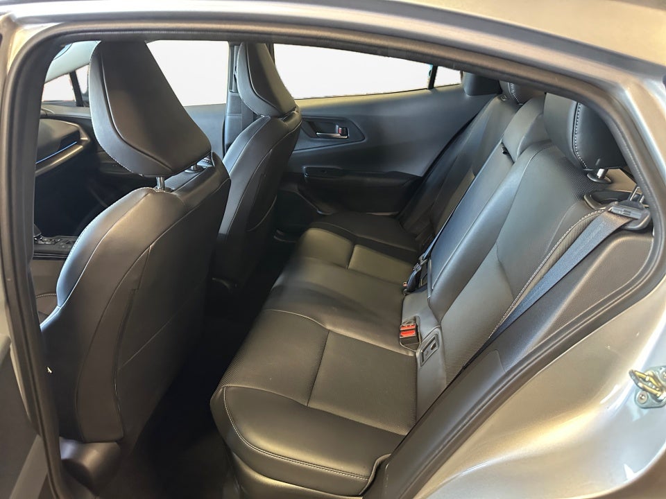 2025 Toyota Prius Limited AWD-e