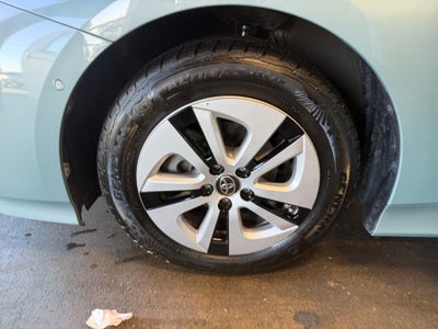 2017 Toyota Prius Four