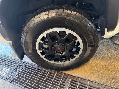 2026 Toyota 4Runner i-FORCE MAX Hybrid TRD Off Road Premium