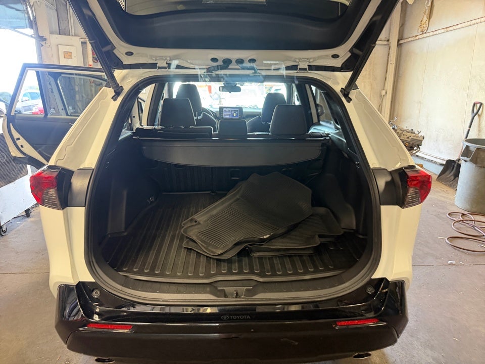 2021 Toyota RAV4 Prime SE