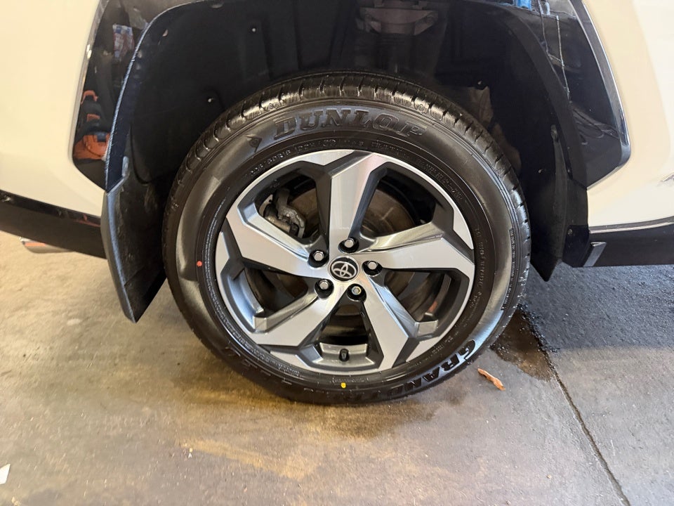 2021 Toyota RAV4 Prime SE