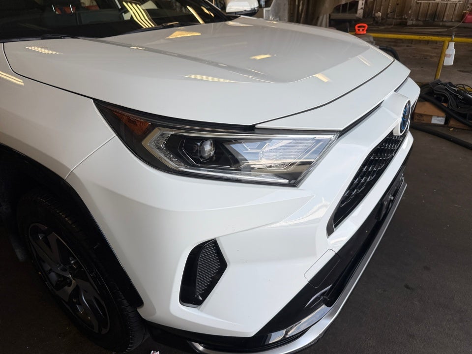 2021 Toyota RAV4 Prime SE