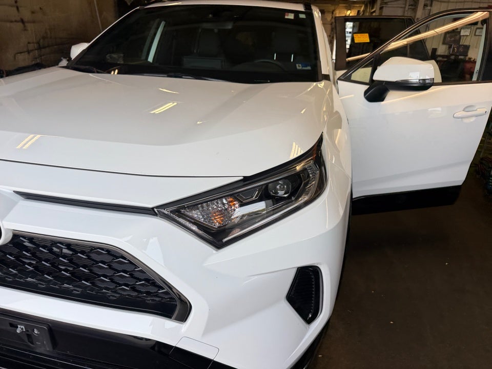 2021 Toyota RAV4 Prime SE