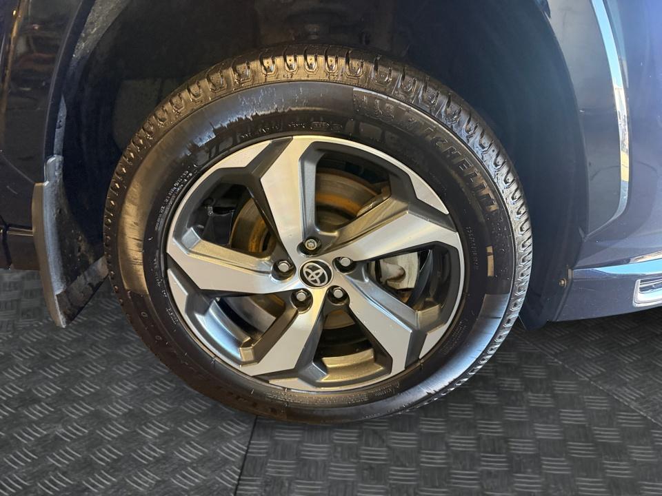 2021 Toyota RAV4 Prime SE