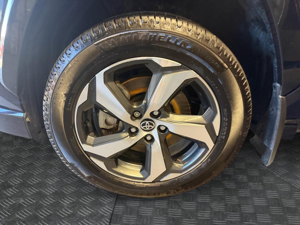 2021 Toyota RAV4 Prime SE