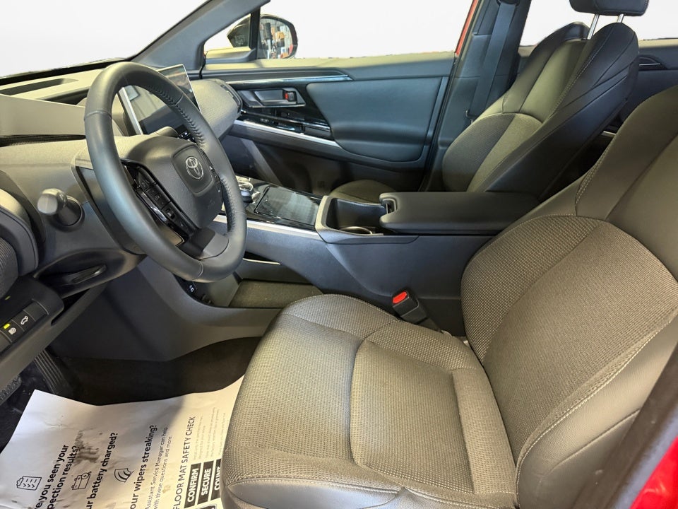 2024 Toyota bZ4X XLE