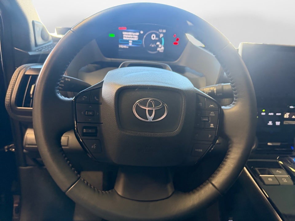 2024 Toyota bZ4X Limited