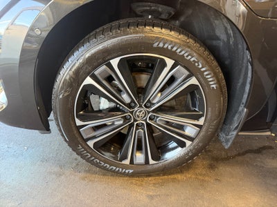2024 Toyota bZ4X Limited