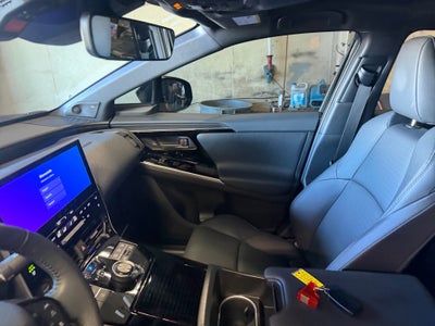 2024 Toyota bZ4X Limited