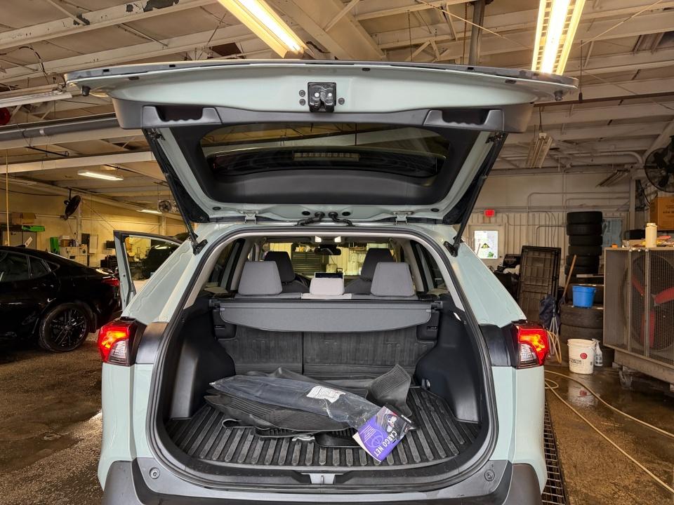 2023 Toyota RAV4 Hybrid Hybrid XLE