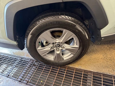 2023 Toyota RAV4 Hybrid Hybrid XLE
