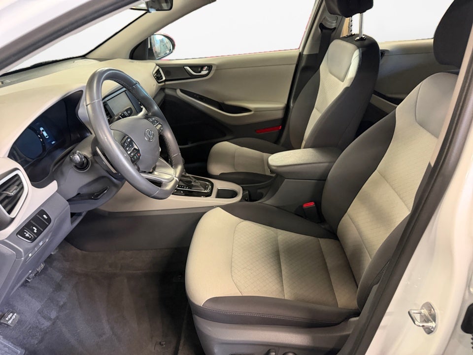 2018 Hyundai Ioniq Hybrid SEL